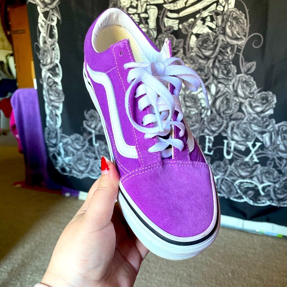 Vans Shoes - 💜Excellent condition 8.5 purple suede vans💜